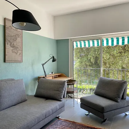 Air-conditioned With Garage Near The Sea Apartamento